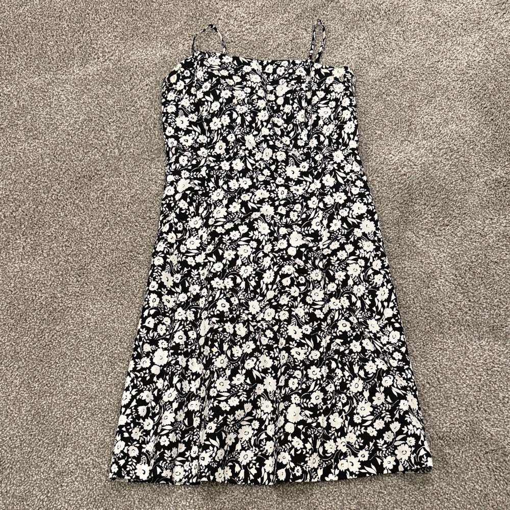 Black and white 0P Ann Taylor Loft dress